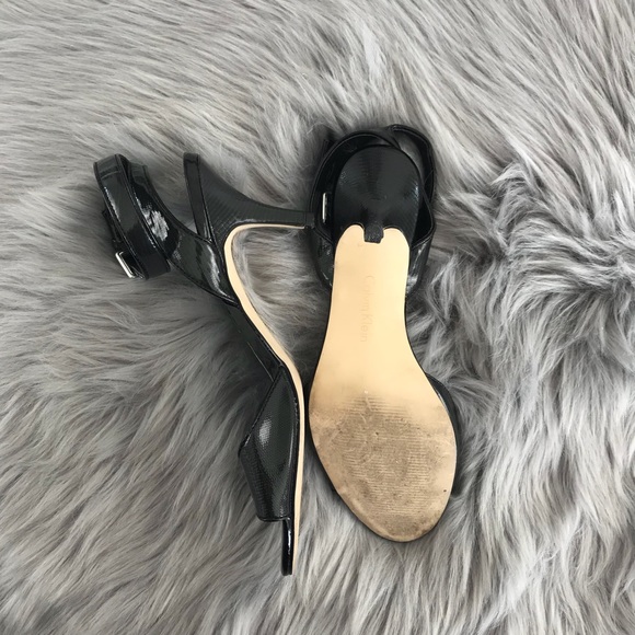 SOLD 🚨 Calvin Klein - Black Heels - Picture 3 of 3